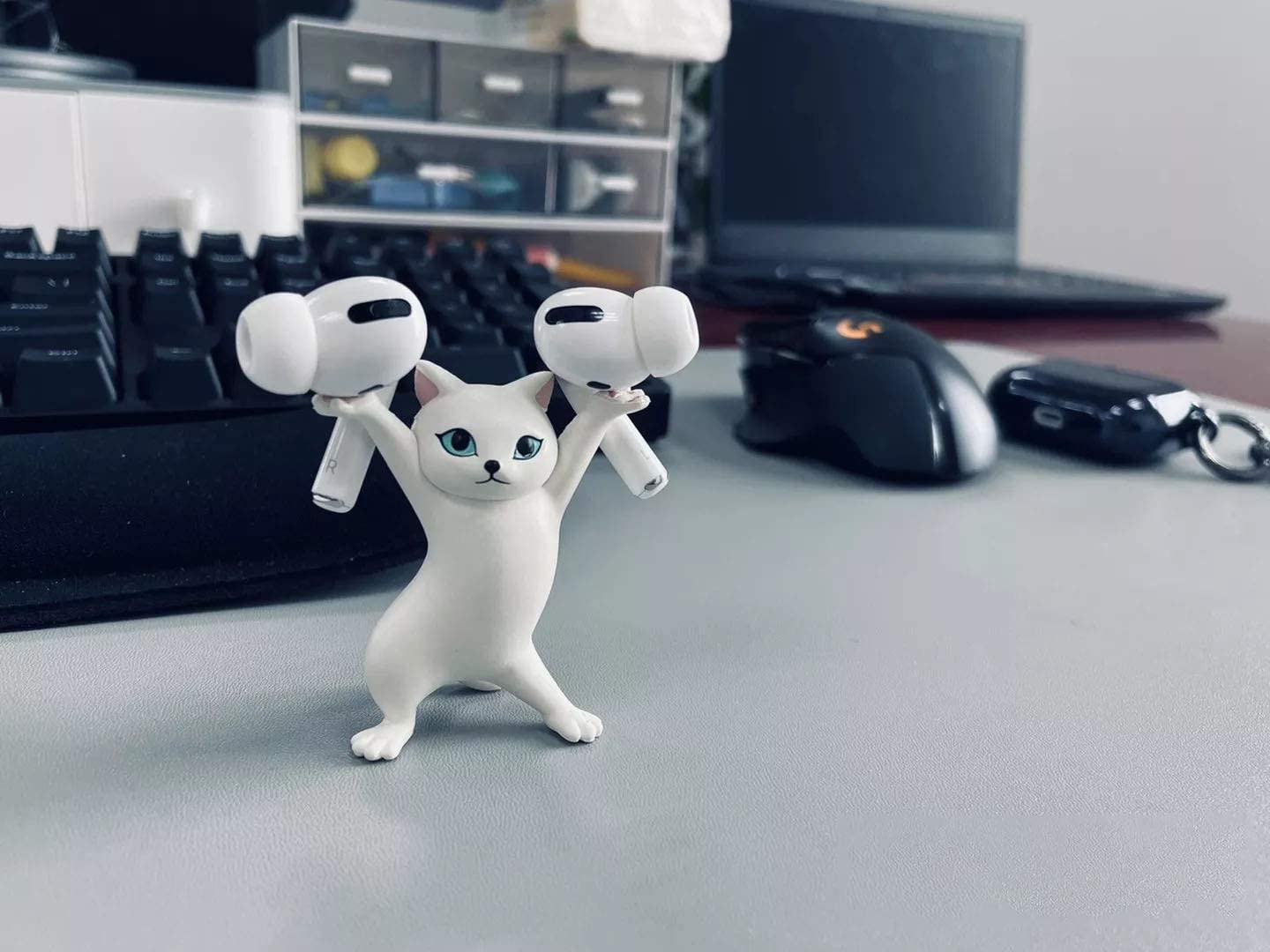 telechargement_3.jpg Cat PEN HOLDER STL File - Image 1